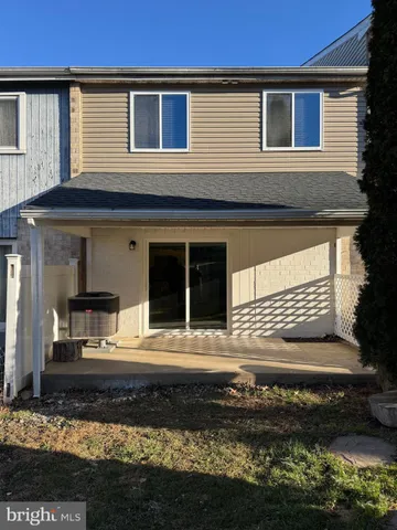 $2,550 | 1806 Crest Drive, Coatesville, PA 19320