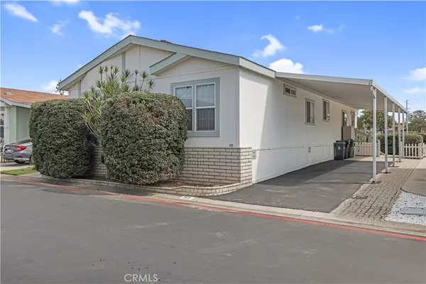 $315,000 | 5815 East La Palma Avenue, Unit 59, Anaheim, CA 92807