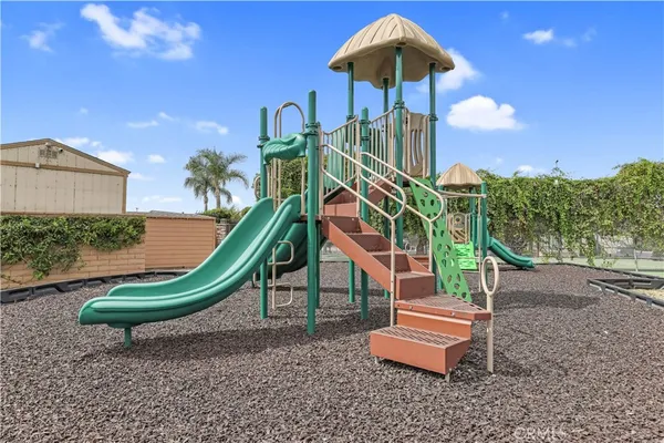 $315,000 | 5815 East La Palma Avenue, Unit 59, Anaheim, CA 92807