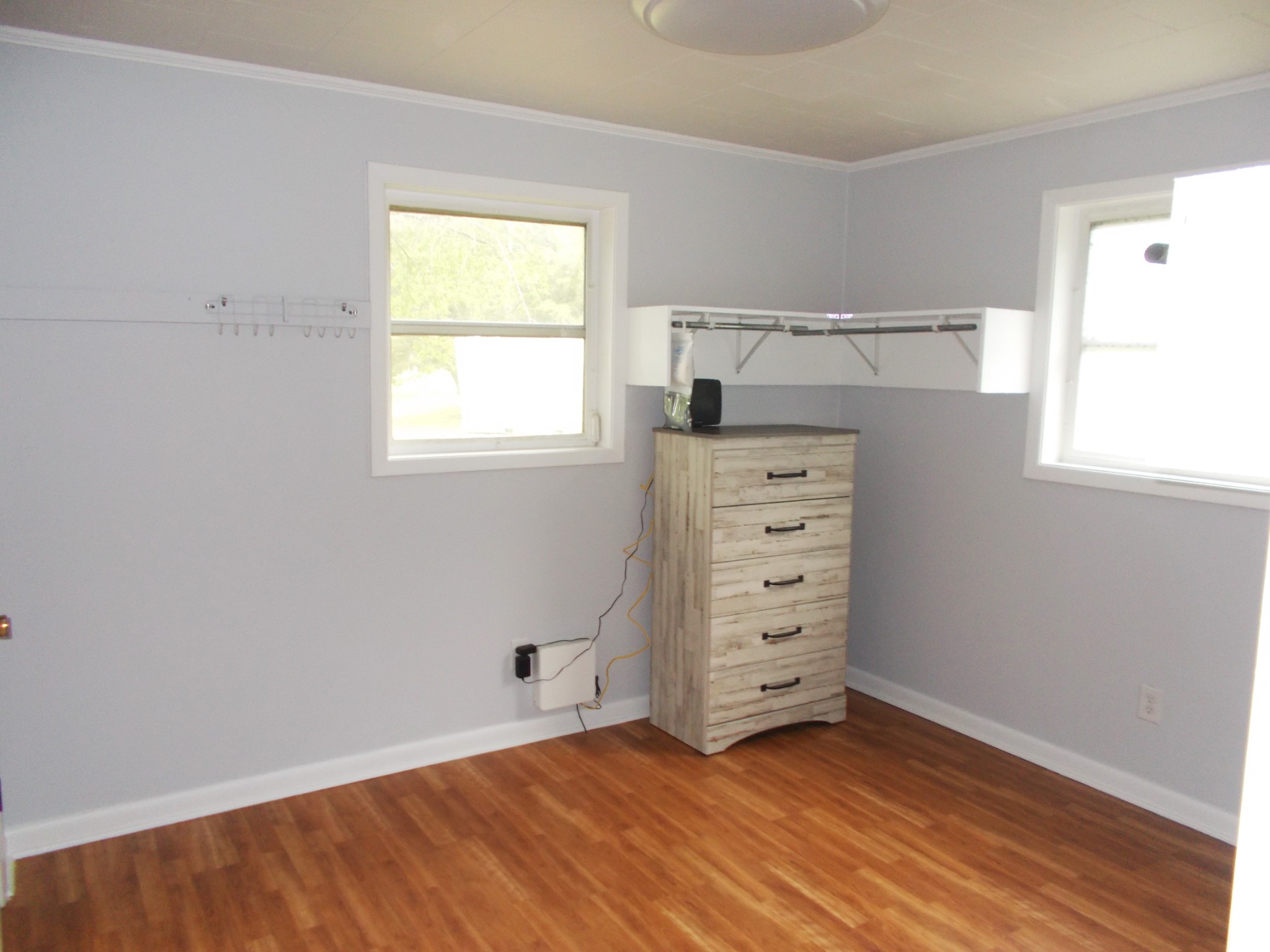 979 Highlander Road Camden, TN 38320 - Photo 7 of 23 a view of a room with cabinets and window