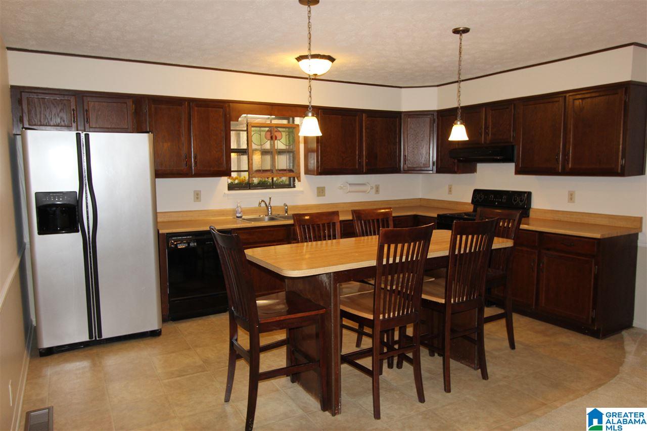 117 Monte Vista Road Oxford, AL 36203 - Photo 5 of 50