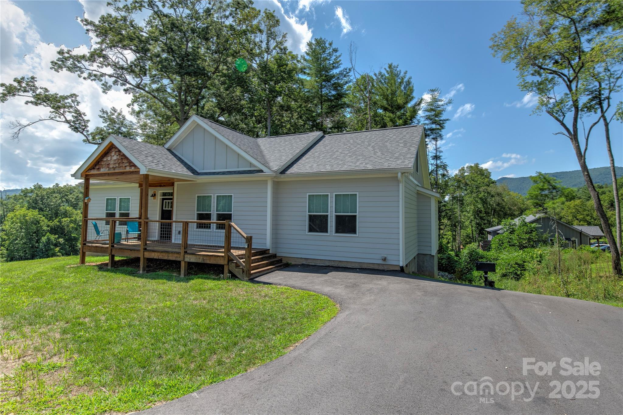122 Cascade Rdg Road Fairview, NC 28730 - Photo 2 of 35 Gallery Image 2