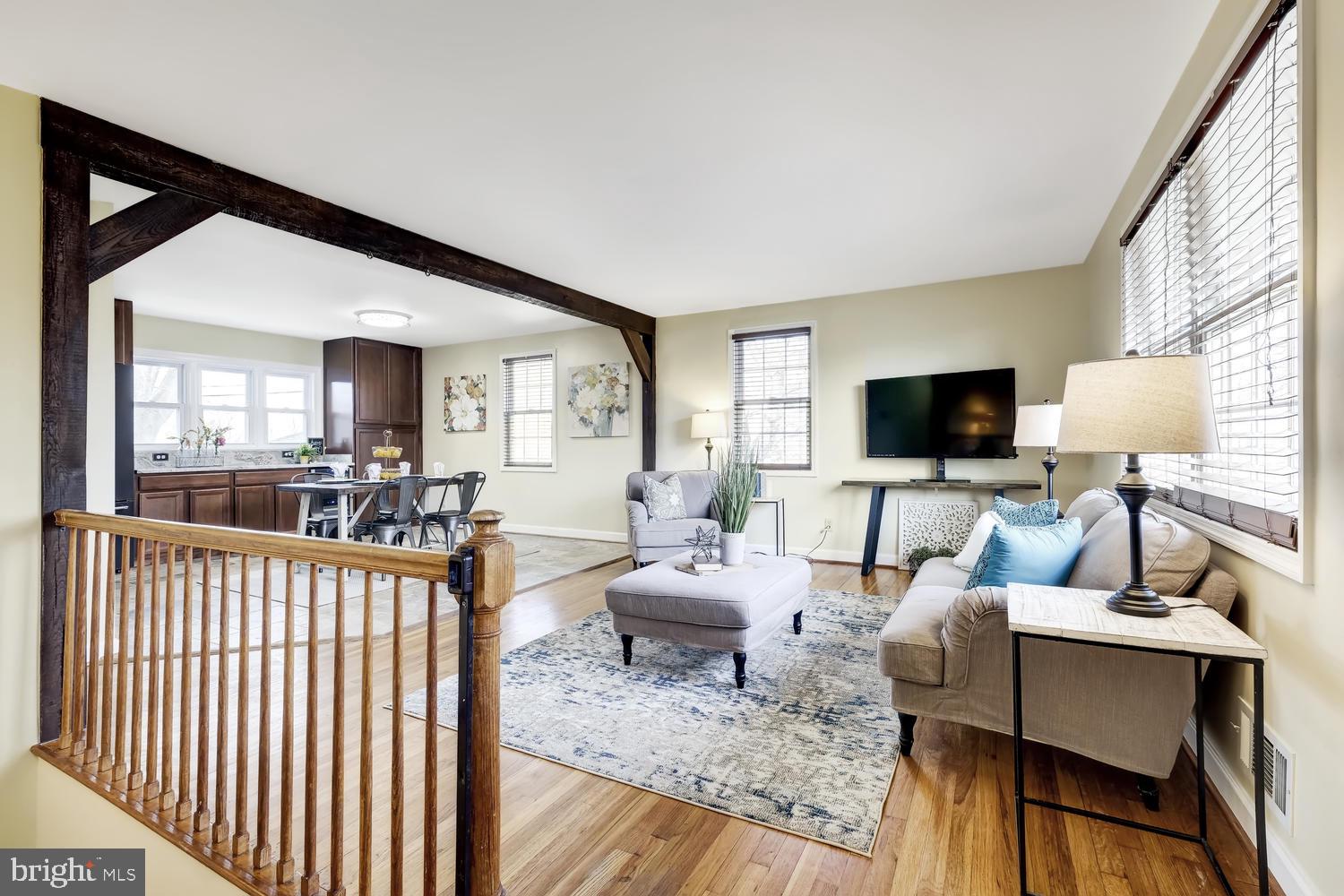 200 Stonewall Road Baltimore, MD 21228 - Photo 17 of 46 living room/kitchen combo