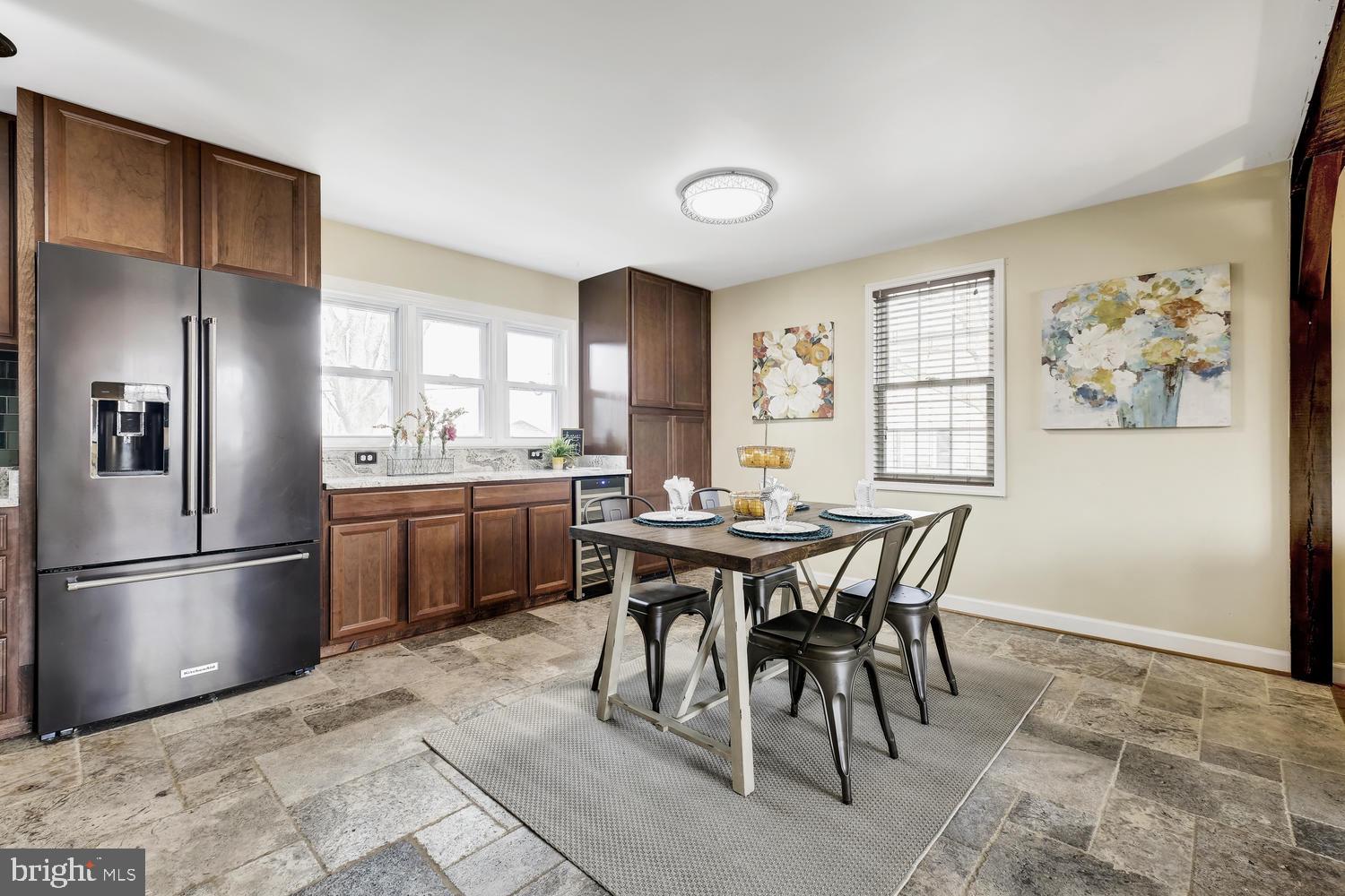 200 Stonewall Road Baltimore, MD 21228 - Photo 22 of 46 eat in kitchen/dining room