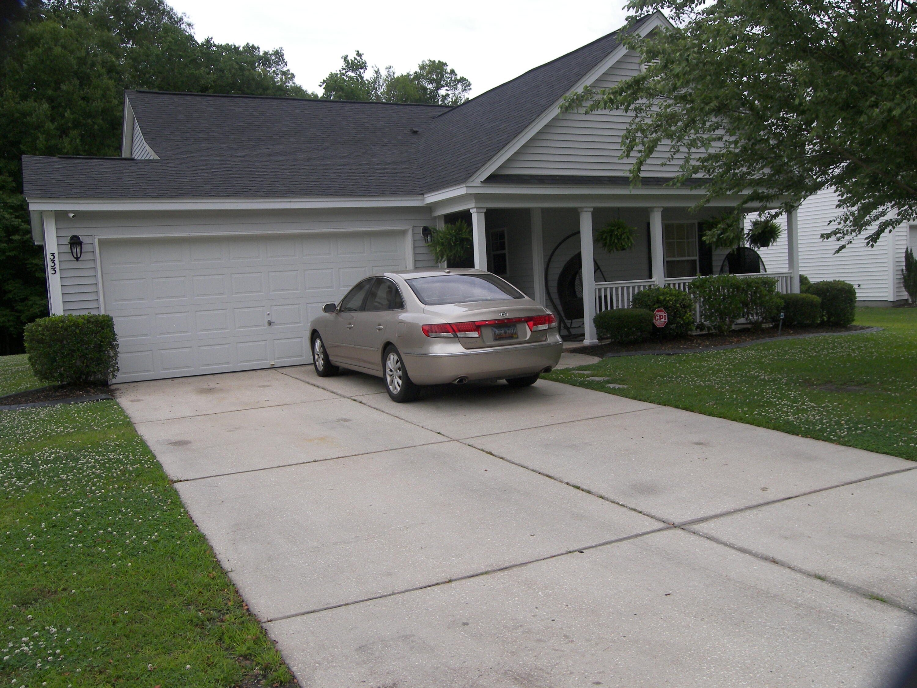 333 Eagle Ridge Road Summerville, SC 29485 - Photo 1 of 10 Front