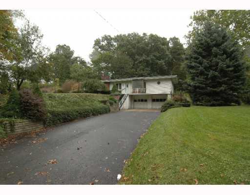 498 Chapel Road Aliquippa, PA 15001 - Photo 10 of 18 Exterior Front.