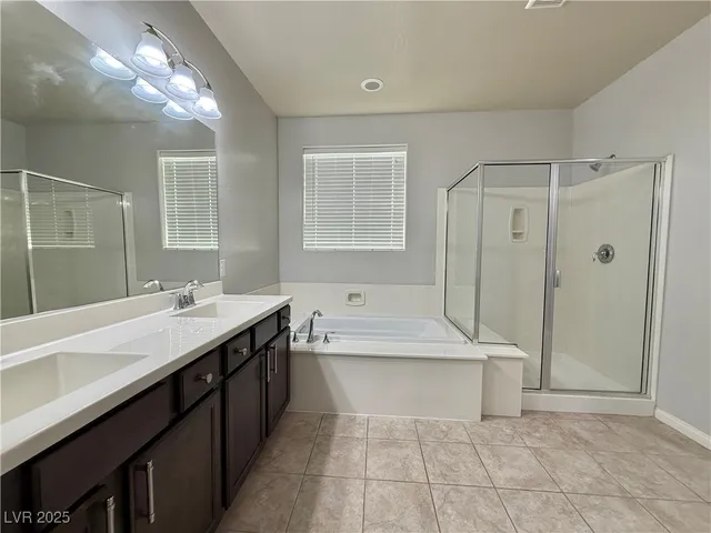 $2,200 | 6712 Stonetrace Street, Las Vegas, NV 89148