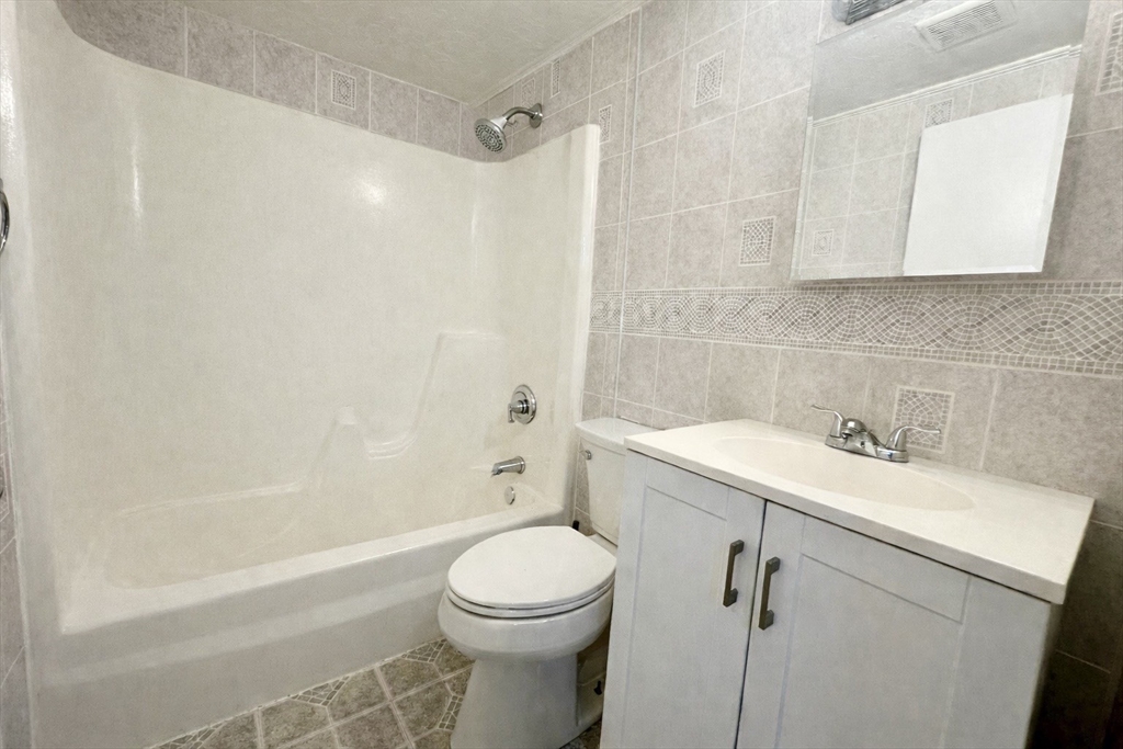 10 Tideview Path, Unit 18 Plymouth, MA 02360 - Photo 14 of 15