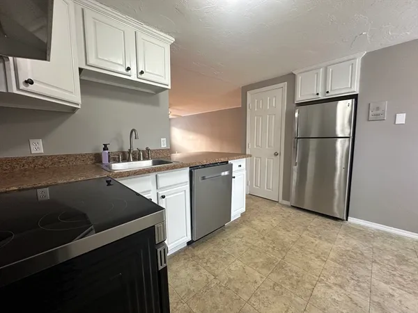 $2,200 | 10 Tideview Path, Unit 18, Plymouth, MA 02360
