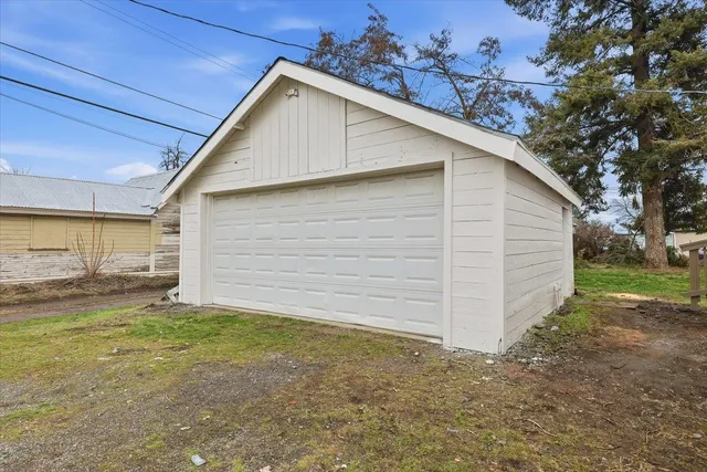 $296,999 | 1112 North Stone Street, Spokane, WA 99202