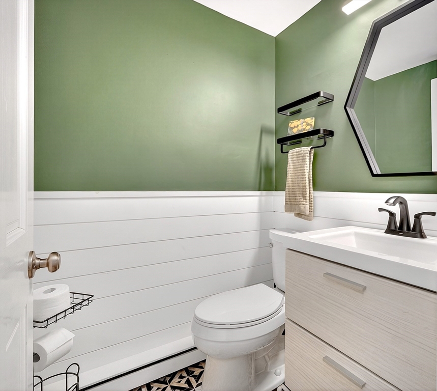 487 Main Street Marshfield, MA 02050 - Photo 18 of 41