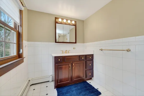 $899,000 | 487 Main Street, Marshfield, MA 02050