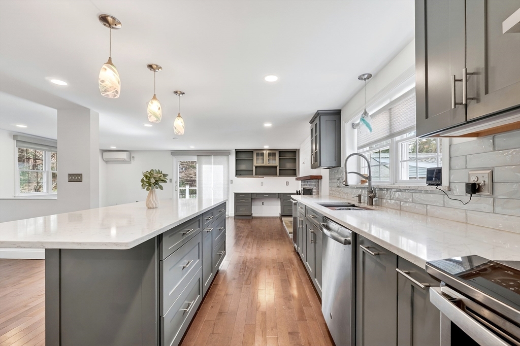 487 Main Street Marshfield, MA 02050 - Photo 8 of 41