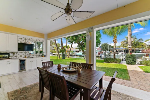 $1,690,000 | 245 Center Street, Jupiter, FL 33458