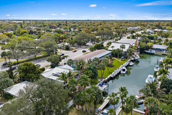 $1,690,000 | 245 Center Street, Jupiter, FL 33458
