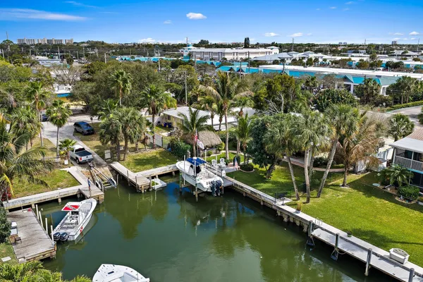 $1,690,000 | 245 Center Street, Jupiter, FL 33458