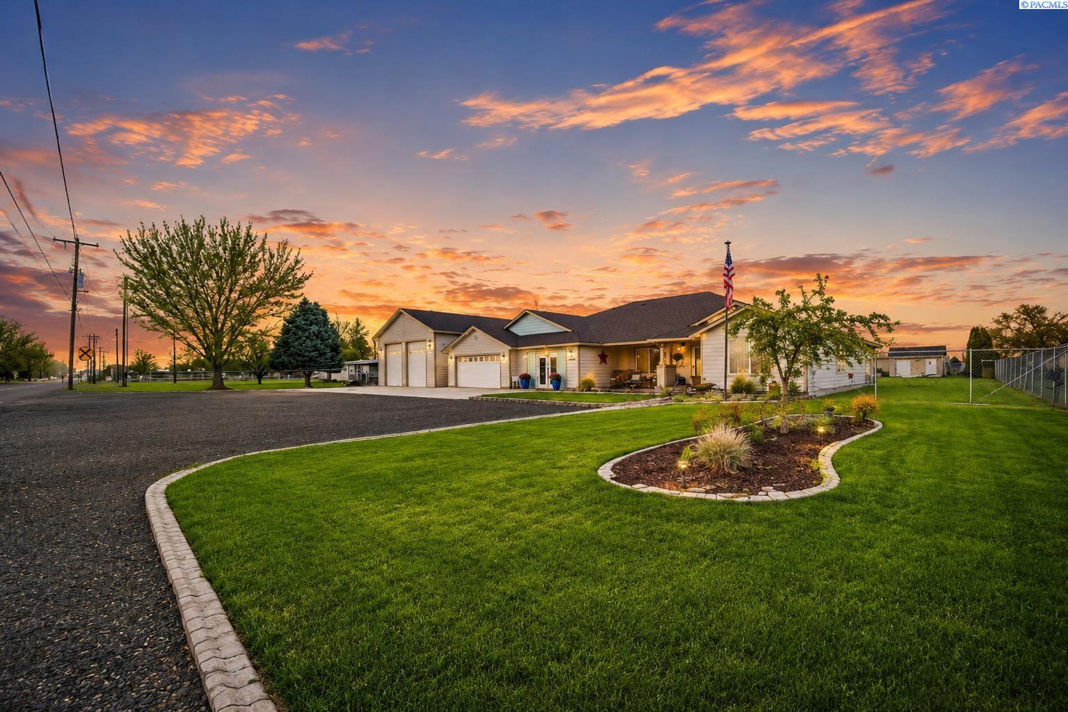 223108 East Perkins Road Kennewick, WA 99337 - Photo 2 of 49 Gallery Image 2