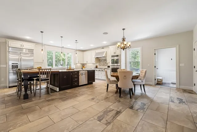 $1,499,000 | 9 Washington Avenue, Woburn, MA 01801