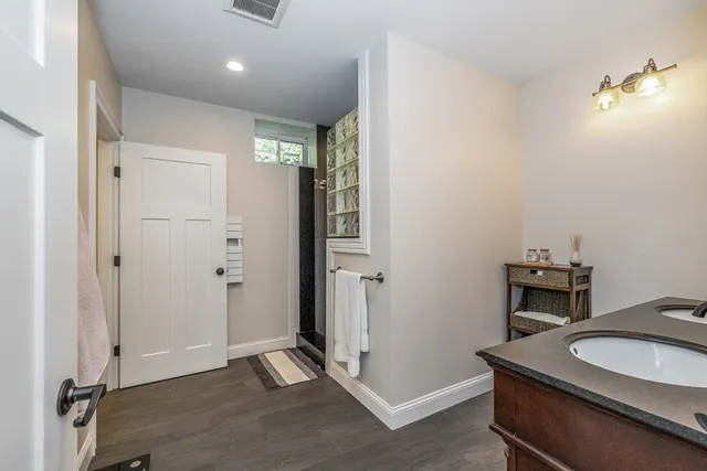 $1,499,000 | 9 Washington Avenue, Woburn, MA 01801