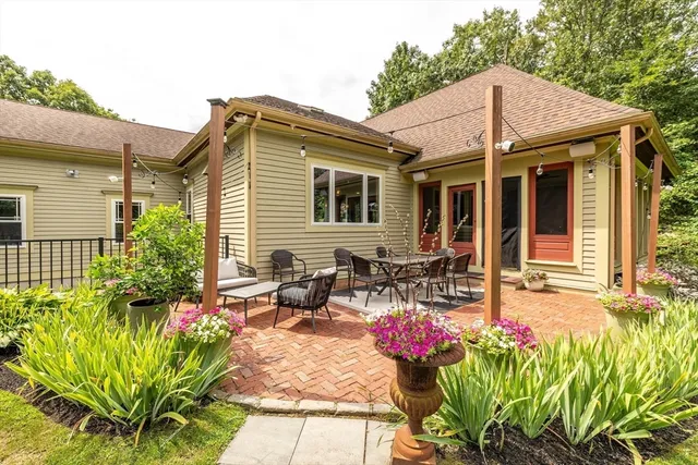 $1,499,000 | 9 Washington Avenue, Woburn, MA 01801
