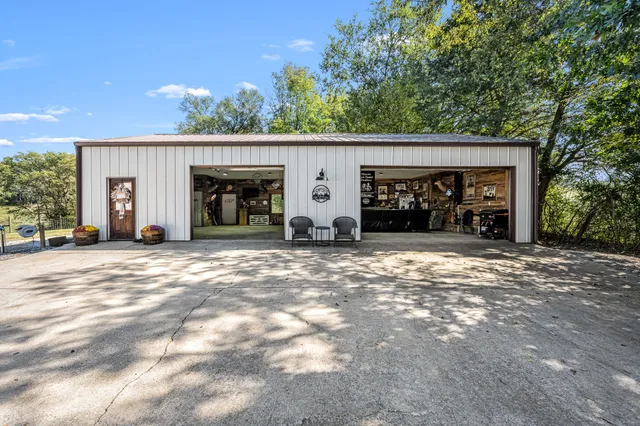 $599,900 | 114 Hickerson Road, Wartrace, TN 37183