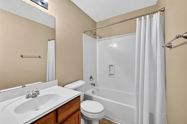 $1,750 | 14235 Stone Cottage Lane, Houston, TX 77047