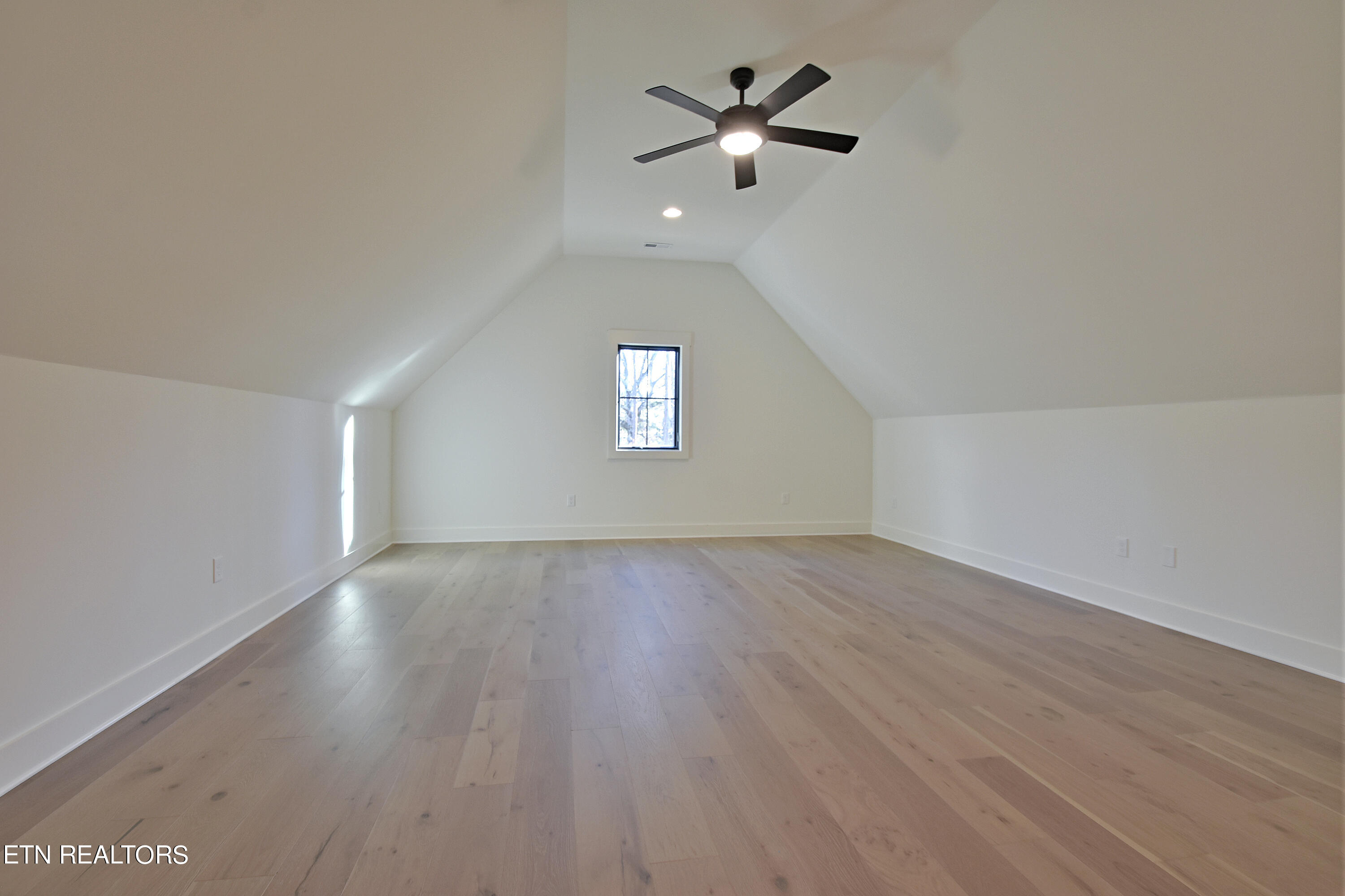 710 Blackberry Ridge Road Lenoir City, TN 37772 - Photo 29 of 41 DSC_1040