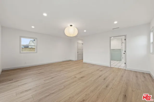 $6,995 | 3866 Westside Avenue, Los Angeles, CA 90008