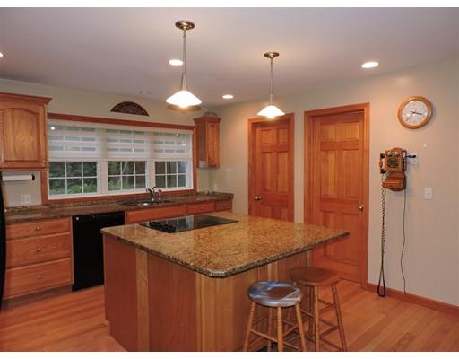 202 Killdeer Road Webster, MA 01570 - Photo 10 of 30 Gallery Image 10