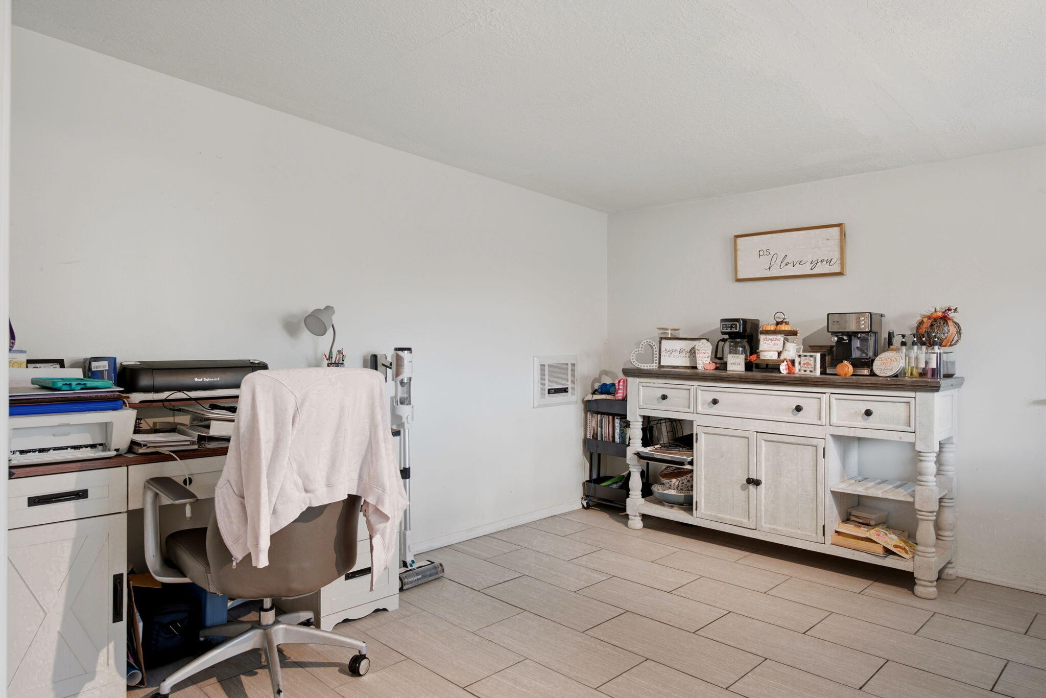 232 17th Street Southeast Rio Rancho, NM 87124 - Photo 14 of 36 Gallery Image 14