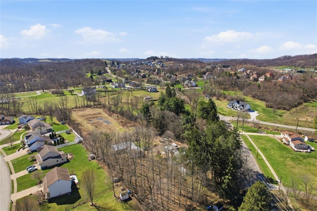 7524 Franklin Road Cranberry Township, PA 16066 - Photo 36 of 44 a view of a city