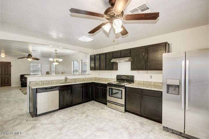 2530 West Roeser Road Phoenix, AZ 85041 - Photo 2 of 21 20151212184322253903000000-o