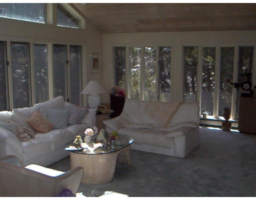 17 Red Coat Road Framingham, MA 01701 - Photo 11 of 24 Gallery Image 11