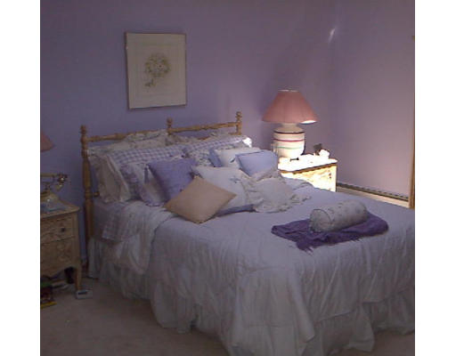 17 Red Coat Road Framingham, MA 01701 - Photo 13 of 24 Gallery Image 13