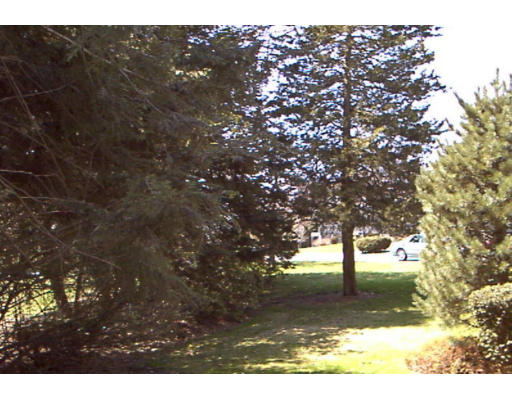 17 Red Coat Road Framingham, MA 01701 - Photo 24 of 24 Gallery Image 24