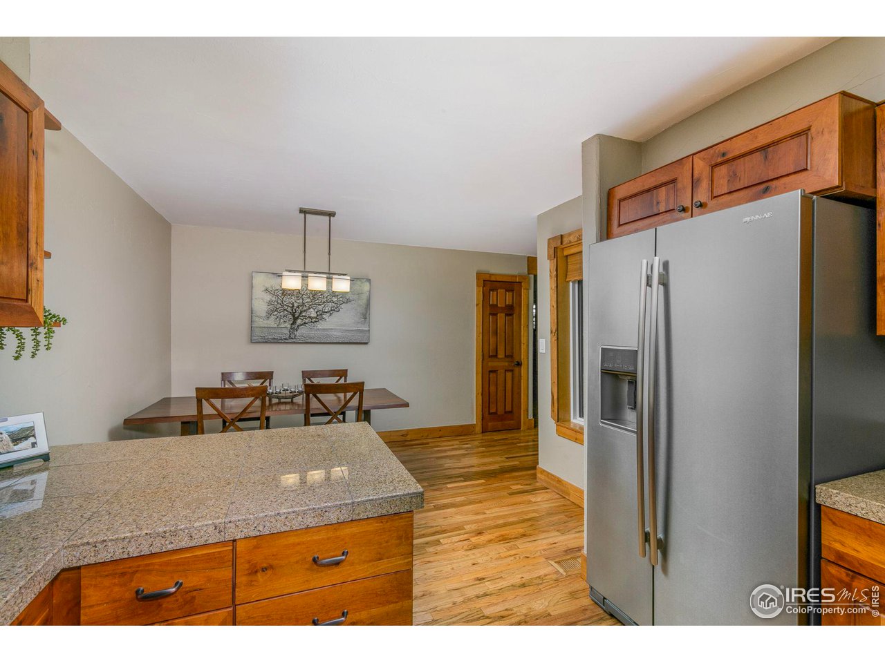 1933 Interlocken Drive Evergreen, CO 80439 - Photo 13 of 40 Granite tile countertops
