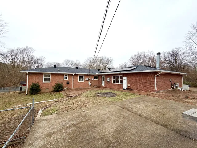 $1,950 | 2811 Thrush Drive, Clarksville, TN 37040