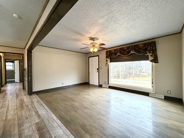 a view of a indoor garage