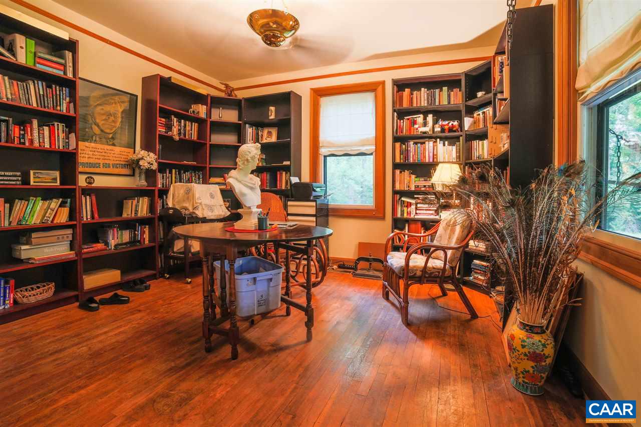 1139 Spencer Road Dillwyn, VA 23936 - Photo 13 of 29 a view of a livingroom with furniture and floor to ceiling window