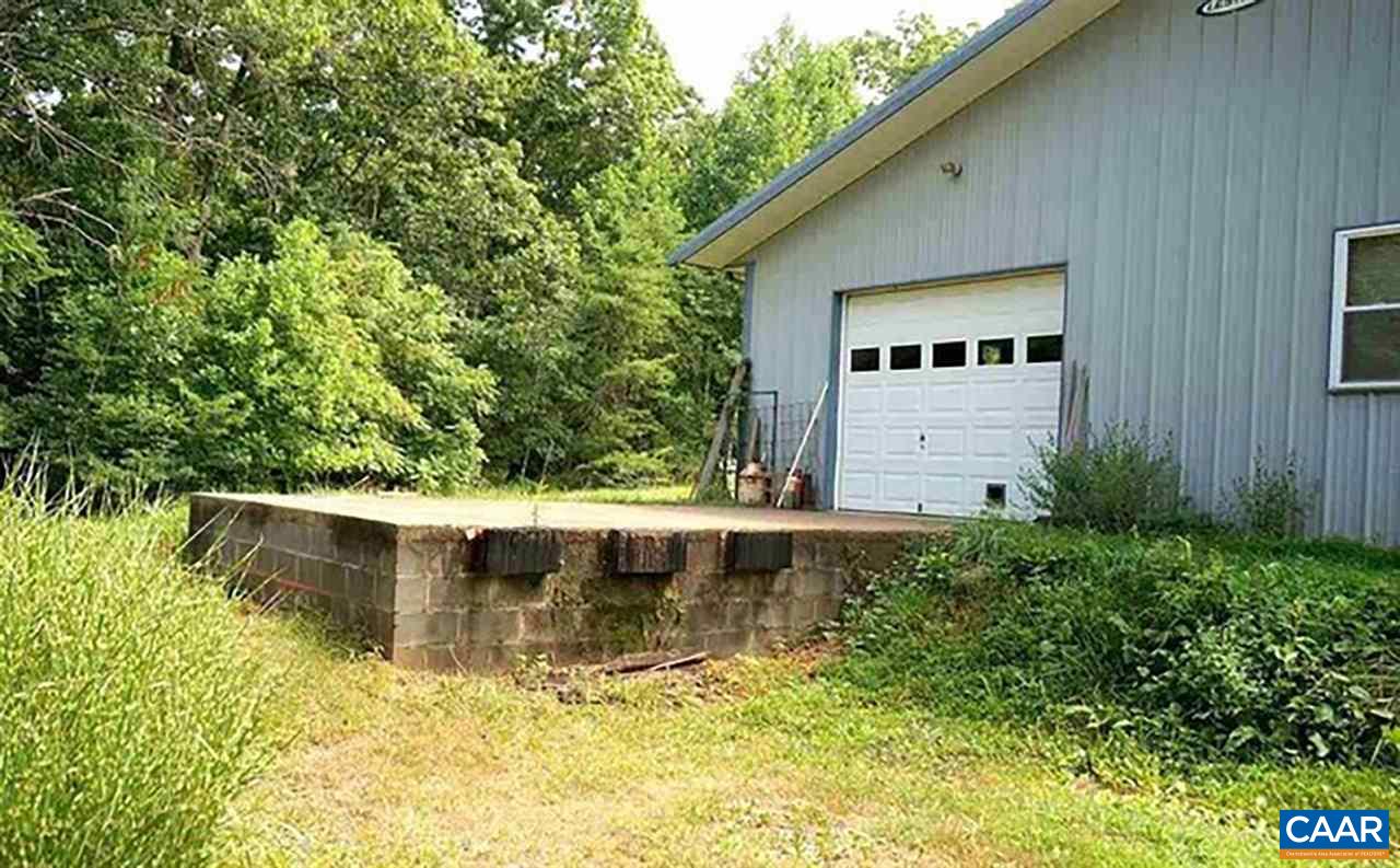 1139 Spencer Road Dillwyn, VA 23936 - Photo 24 of 29 a view of a house with a yard