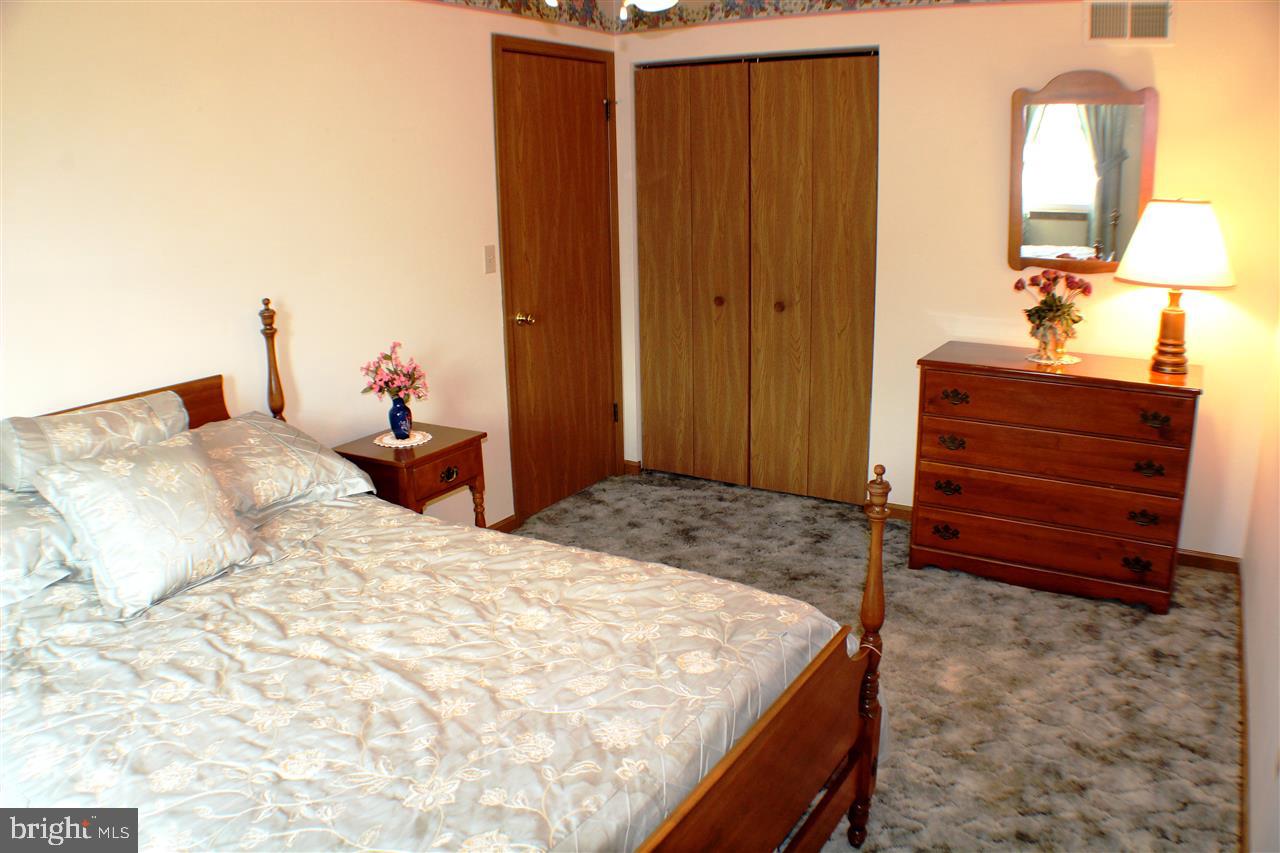 558 Poplar Street Hanover, PA 17331 - Photo 20 of 35 Gallery Image 20