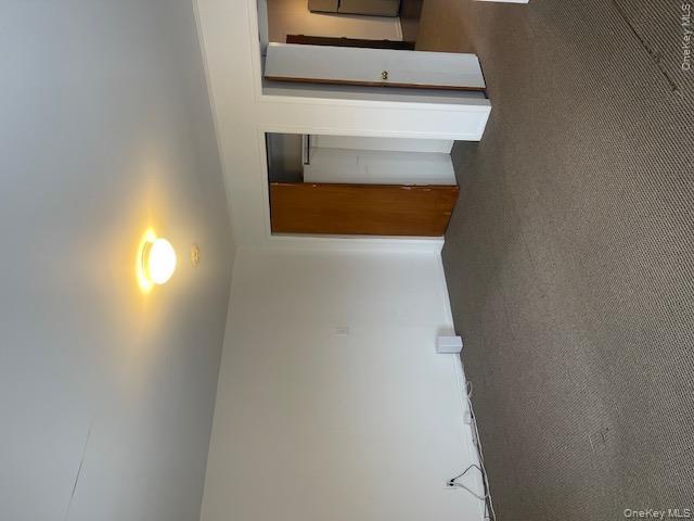 191 Birch Hill Road, Unit 2 Locust Valley, NY 11560 - Photo 11 of 15 Gallery Image 11