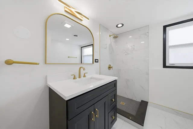 $550,000 | 3928 North Cass Avenue, Westmont, IL 60559