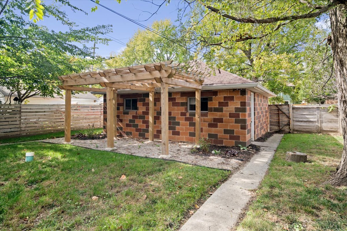 738 North Riley Avenue Indianapolis, IN 46201 - Photo 25 of 27 Gallery Image 25