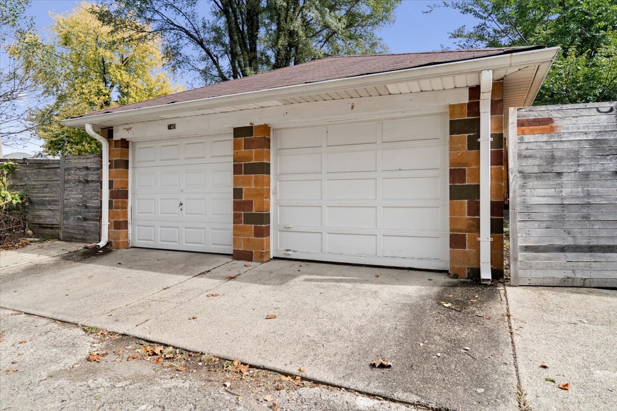 738 North Riley Avenue Indianapolis, IN 46201 - Photo 26 of 27 Gallery Image 26