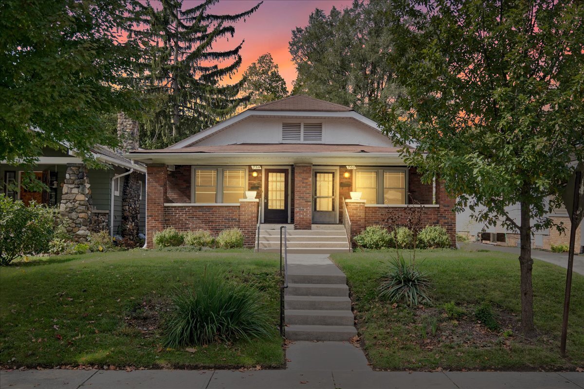 738 North Riley Avenue Indianapolis, IN 46201 - Photo 3 of 27 Gallery Image 3