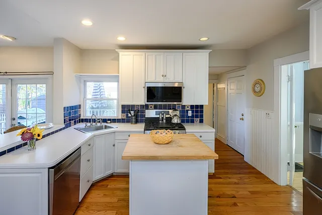 $727,000 | 31 Marion Street, Natick, MA 01760