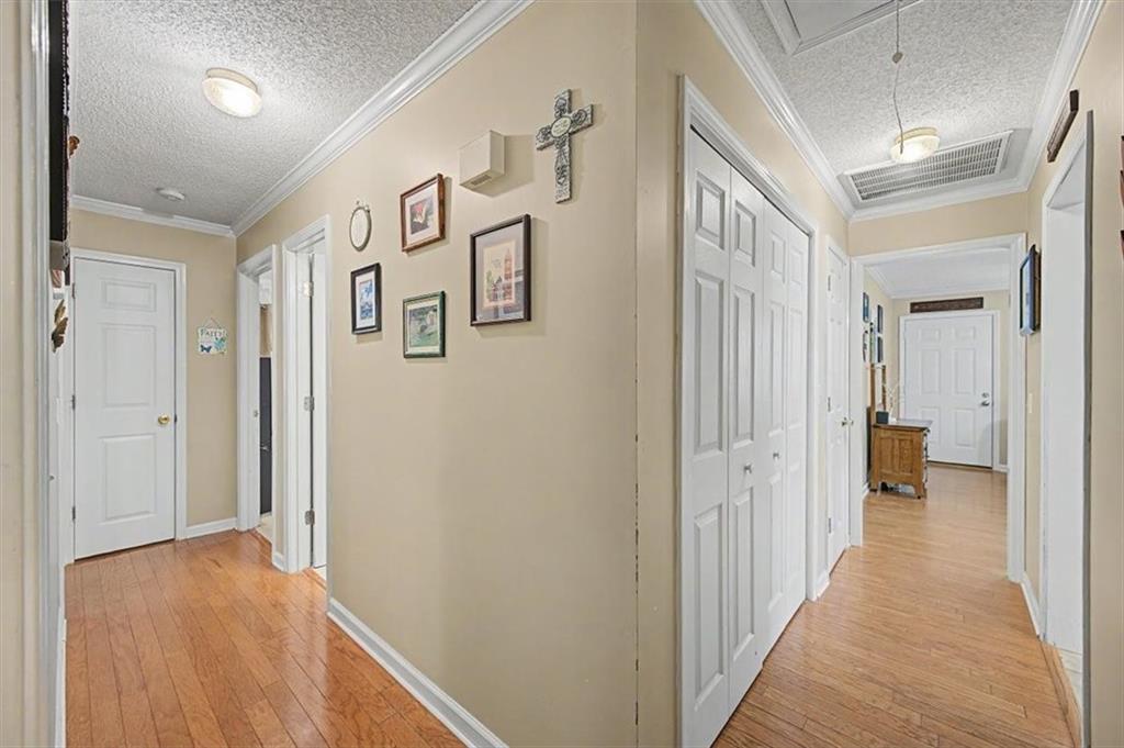 369 South Sequoyah Circle Northeast Calhoun, GA 30701 - Photo 19 of 40