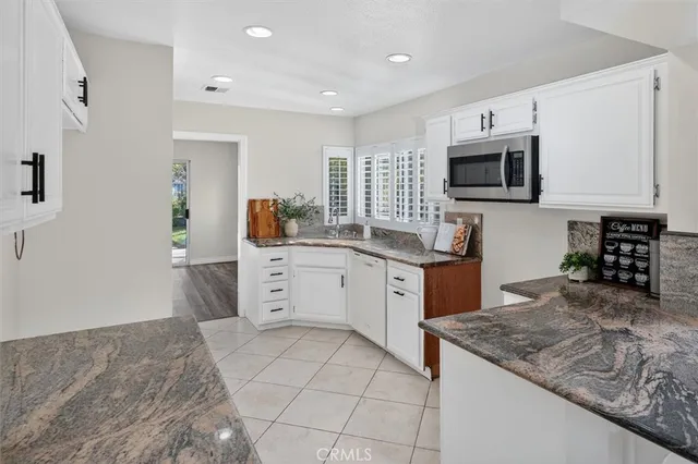 $1,175,000 | 26008 Lucerne Court, Valencia, CA 91355