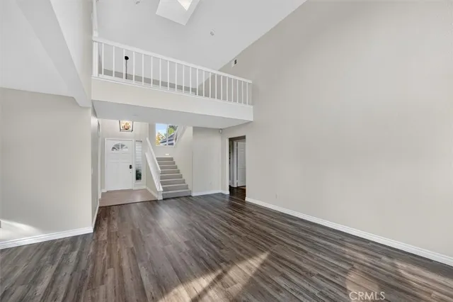 $1,175,000 | 26008 Lucerne Court, Valencia, CA 91355